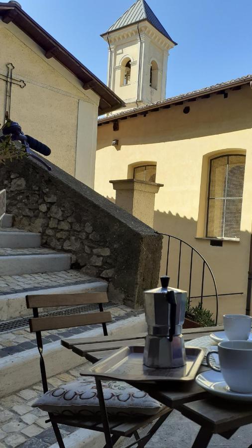 Casetta Nel Borgo Olevano Romano Luaran gambar